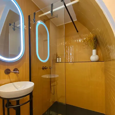 Portofino Exclusive Suite, 85 Sqm, 2b 2b, In Front Of Harbour, Wifi, With Parking